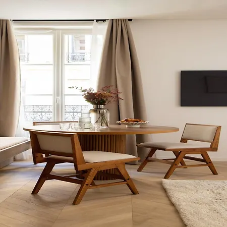 Spacious -2br-6p- Le Marais